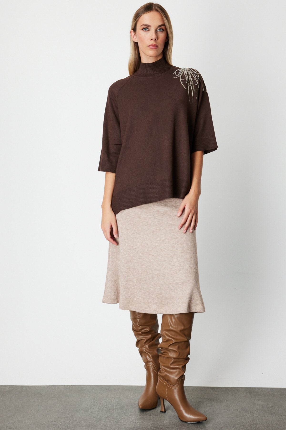 On Oversize 3/4 Kol Minimalist Kadın Kazak - Günlük Şıklık