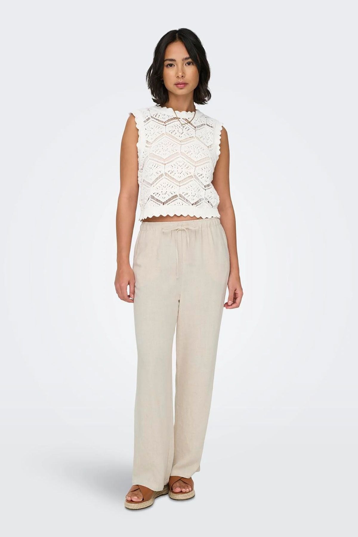 Only Kadın Minimalist Keten Bol Paça Pantolon - Rahat ve Şık Main image
