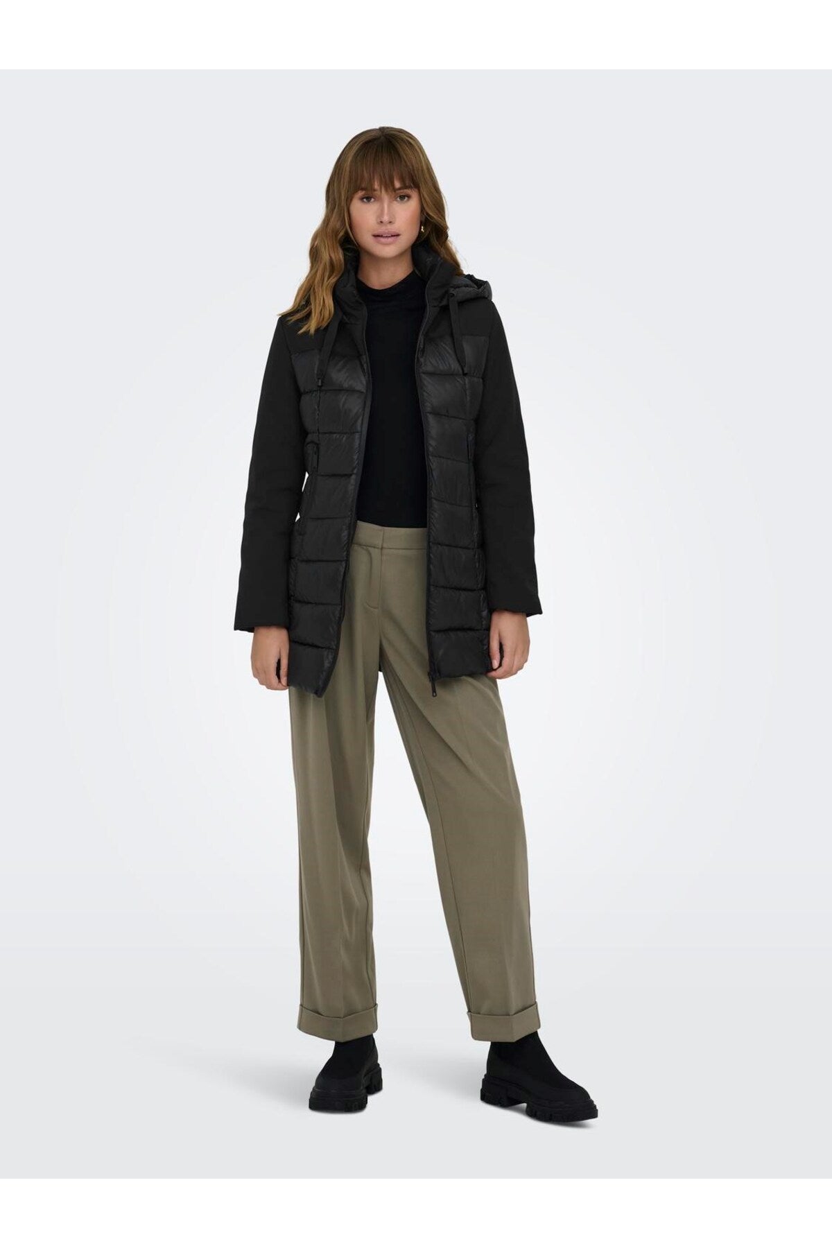 Only Midi Kapüşonlu Şişme Kaban - Oversize Minimalist Kışlık