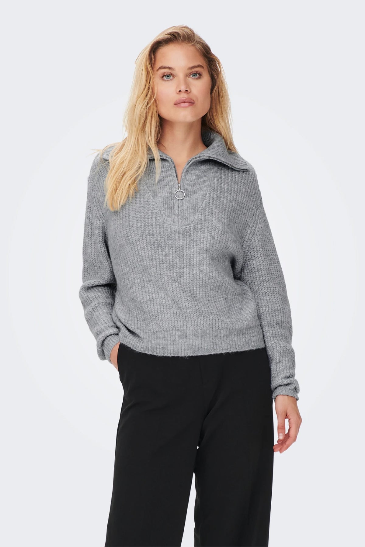 Only Oversize Yarım Fermuarlı Uzun Kol Kadın Sweatshirt - Minimalist Stil Ana görsel