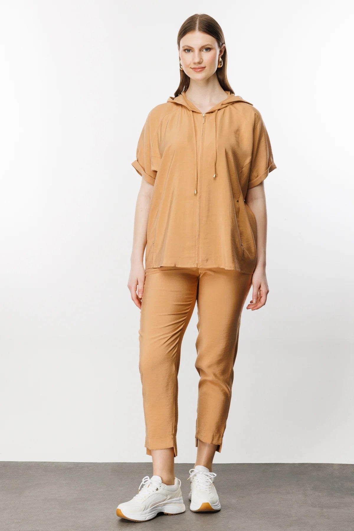 Ekol Kadın Crop Pantolon - Minimalist Günlük Stil - Hızlı Kargo Secondary image