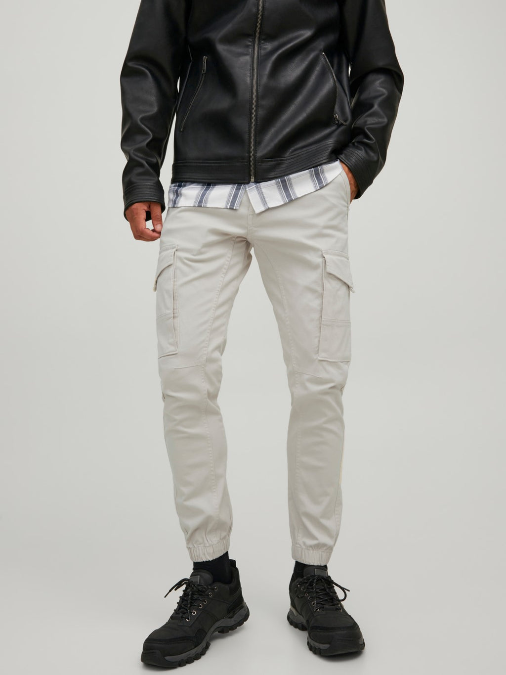 Jack&Jones Erkek Oversize Kargo Pantolon - Günlük Kombinler İçin