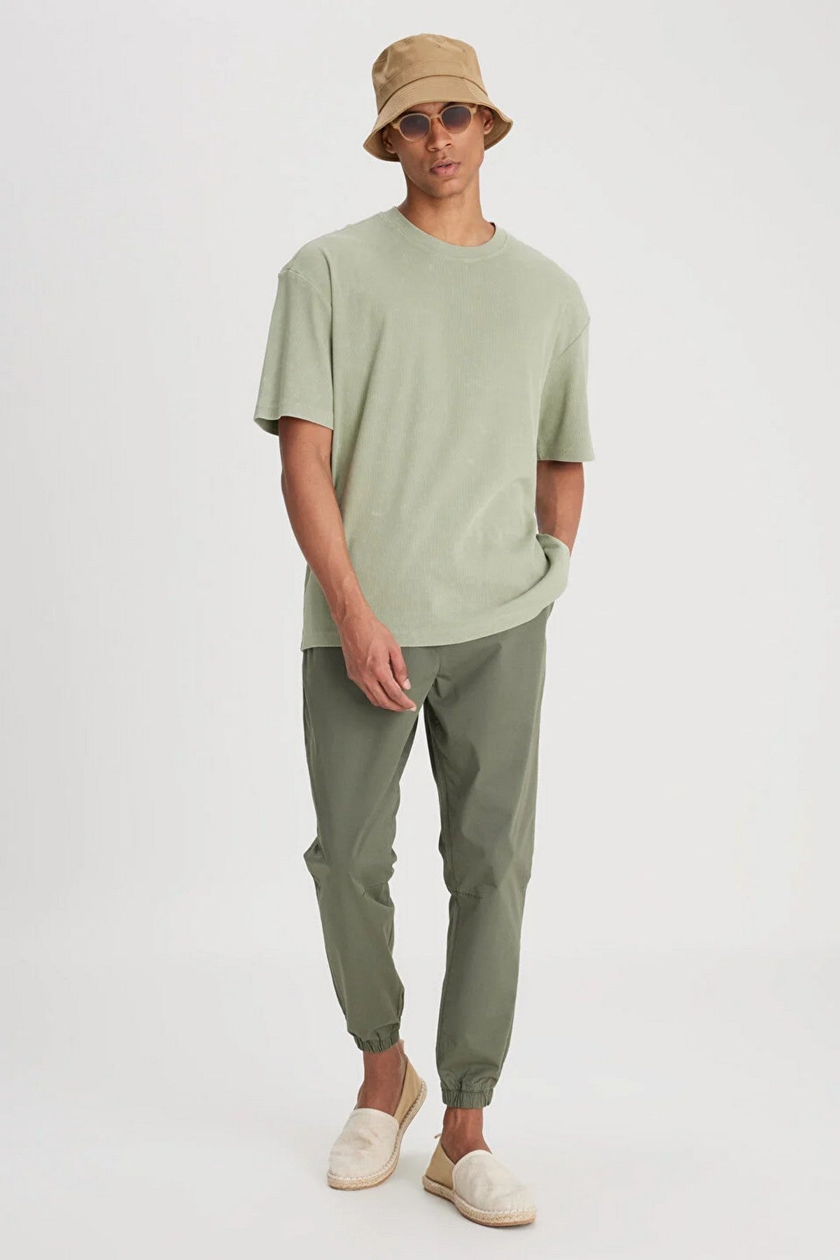 Lee Minimalist Erkek Jogger Pantolon - Rahat & Şık Günlük Stil Main image