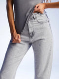 Nocturne Minimalist Taş Detaylı Midi Mom Jean Kadın Pantolon