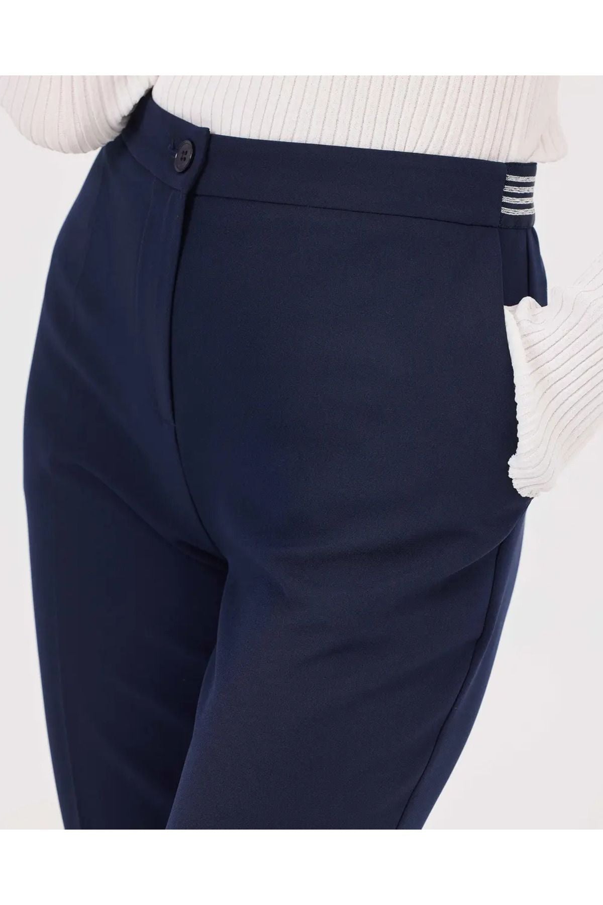 Seçil Minimalist Crop Kadın Pantolon - Yüksek Bel Midi - Günlük & İş