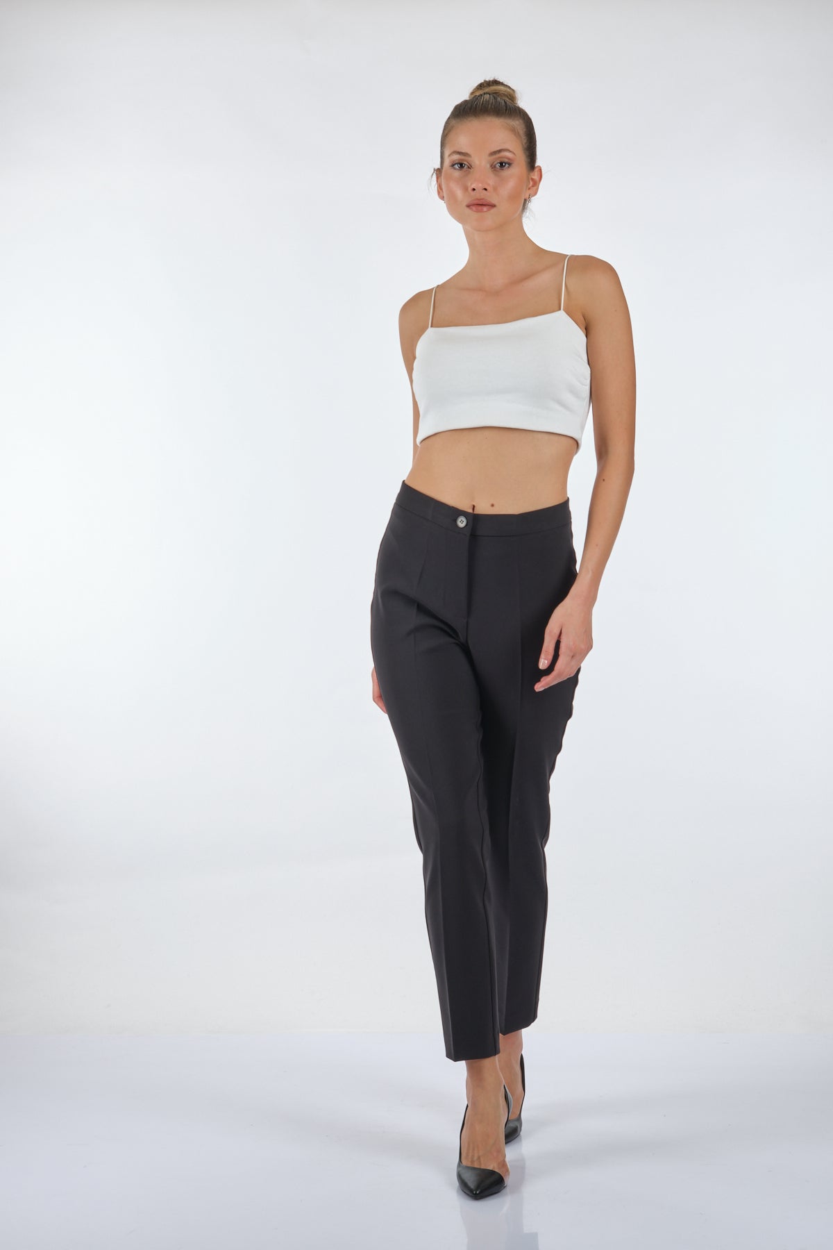 Seleste Minimalist Yüksek Bel 7/8 Kadın Pantolon - Modern Kesim, Günlük & İş Secondary image