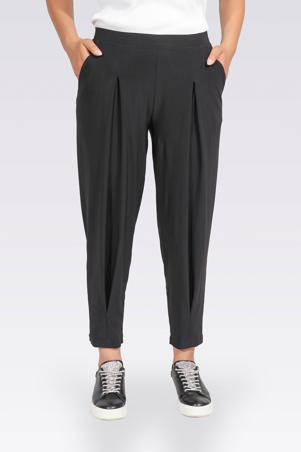PİLE DETAYLI RAHAT KESİM BELİ LASTİKLİ ÖRME PANTOLON