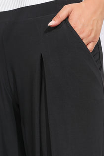 PİLE DETAYLI RAHAT KESİM BELİ LASTİKLİ ÖRME PANTOLON