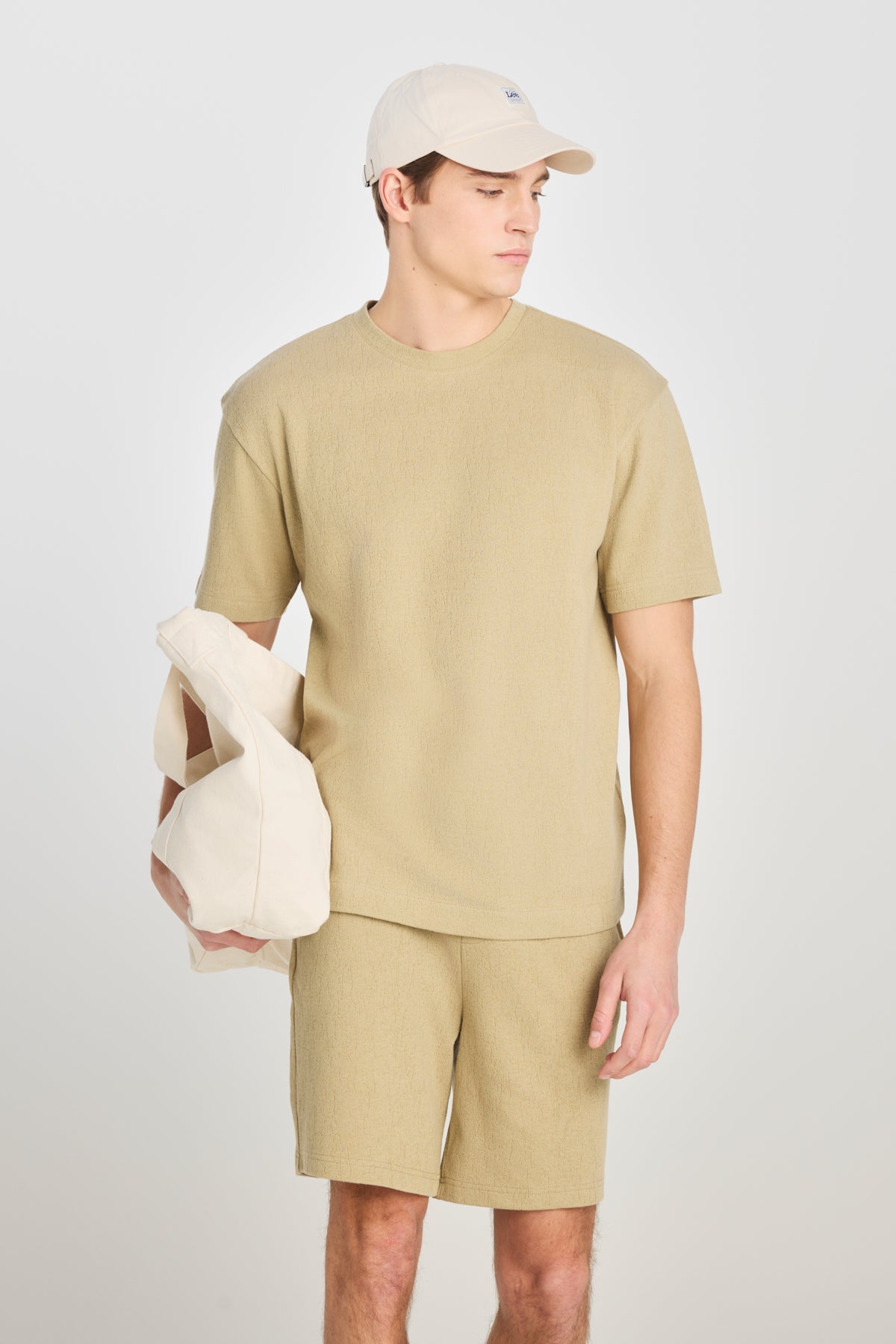 Relaxed Fit Geniş Kesim Bisiklet Yaka Pamuklu Açık Yeşil T-Shirt L2510271299 Secondary image