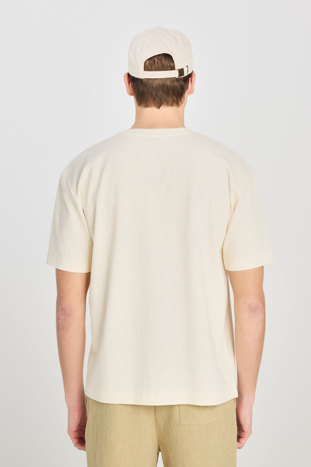 Relaxed Fit Geniş Kesim Bisiklet Yaka Pamuklu Kırık Beyaz T-Shirt L2510271102