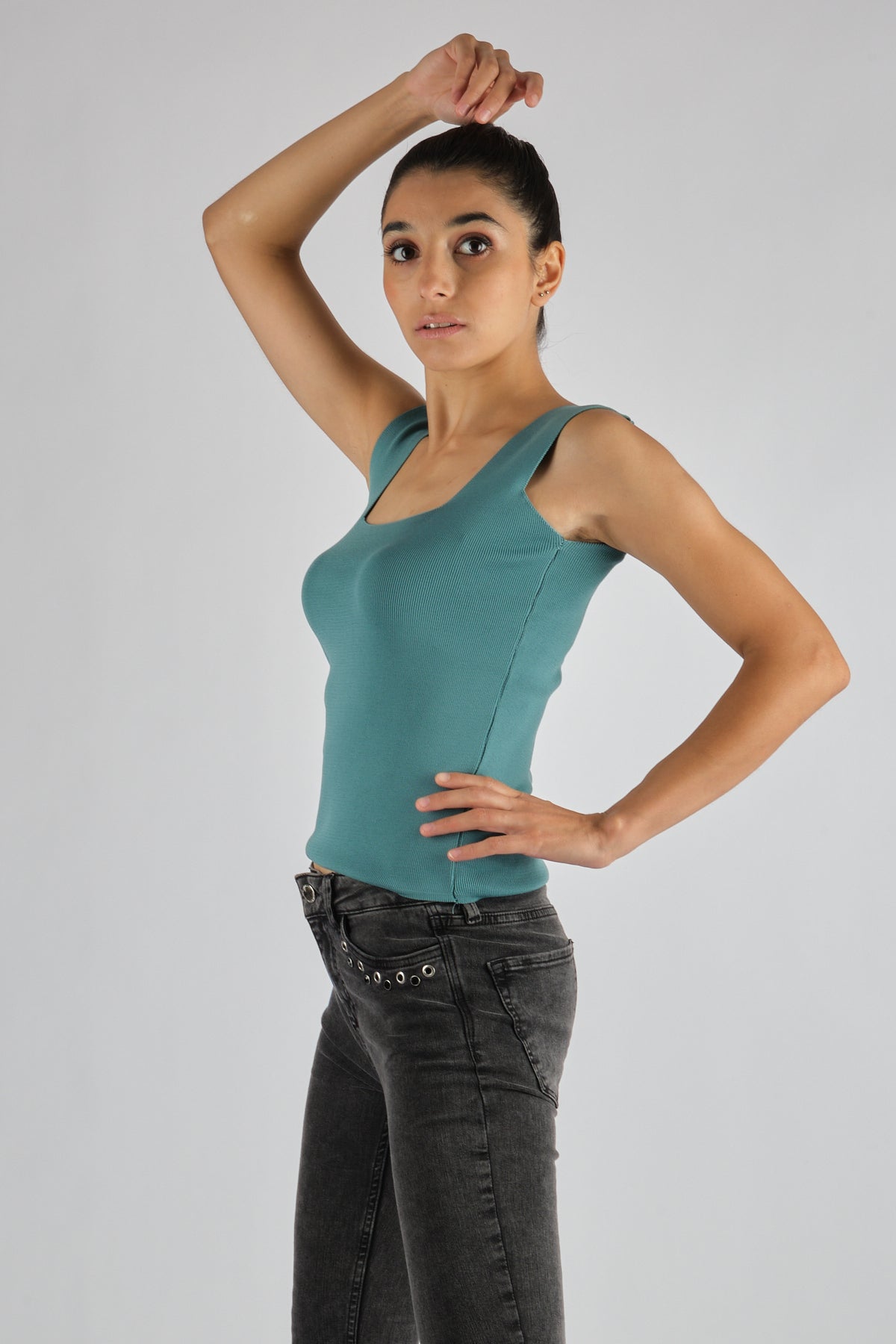 Rugu Minimalist Kare Yaka Kolsuz Crop Bluz - Günlük Şıklık Main image
