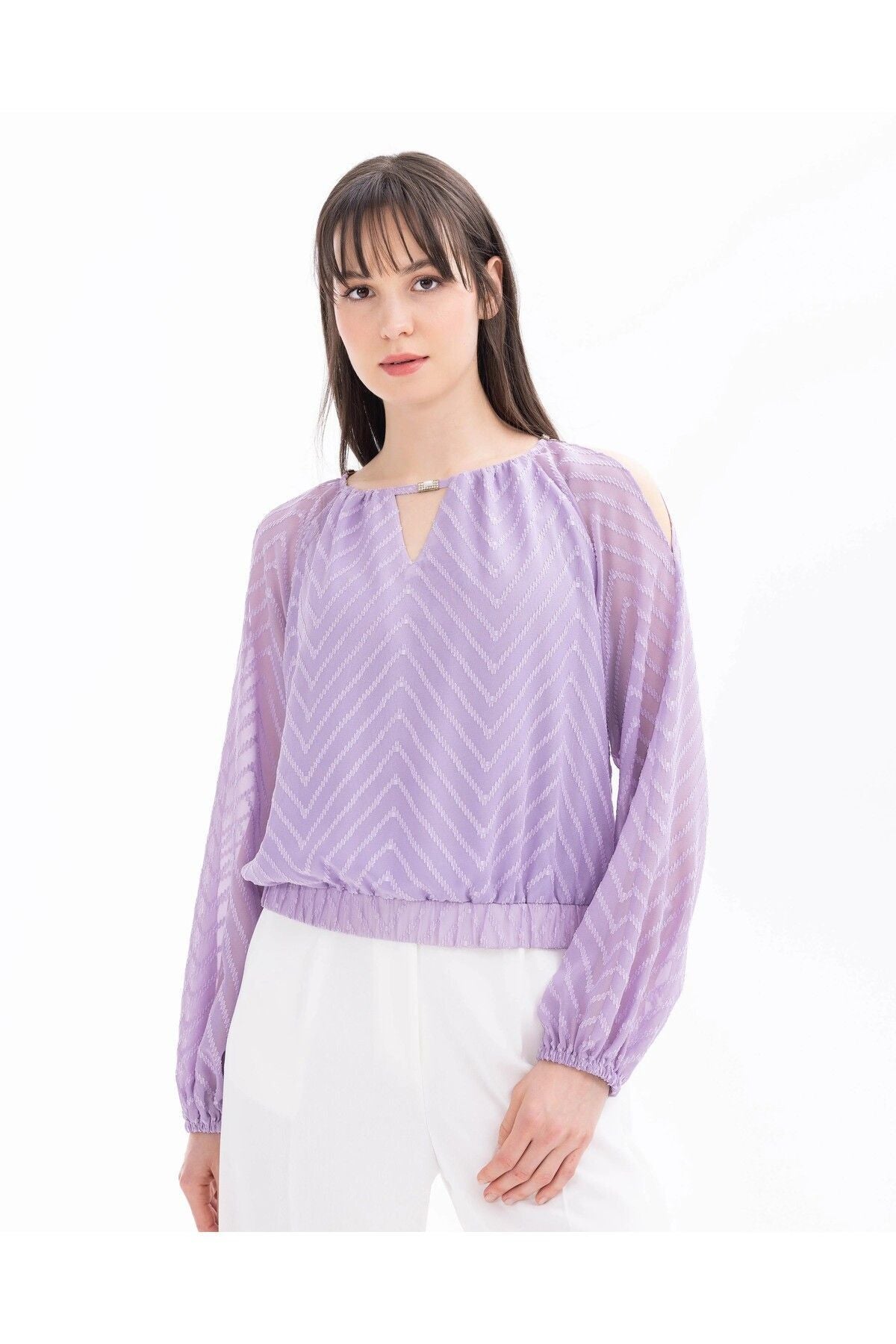 Seçil Minimalist Geometrik Desenli Uzun Kol Crop Bluz - Şifon Kumaş Secondary image
