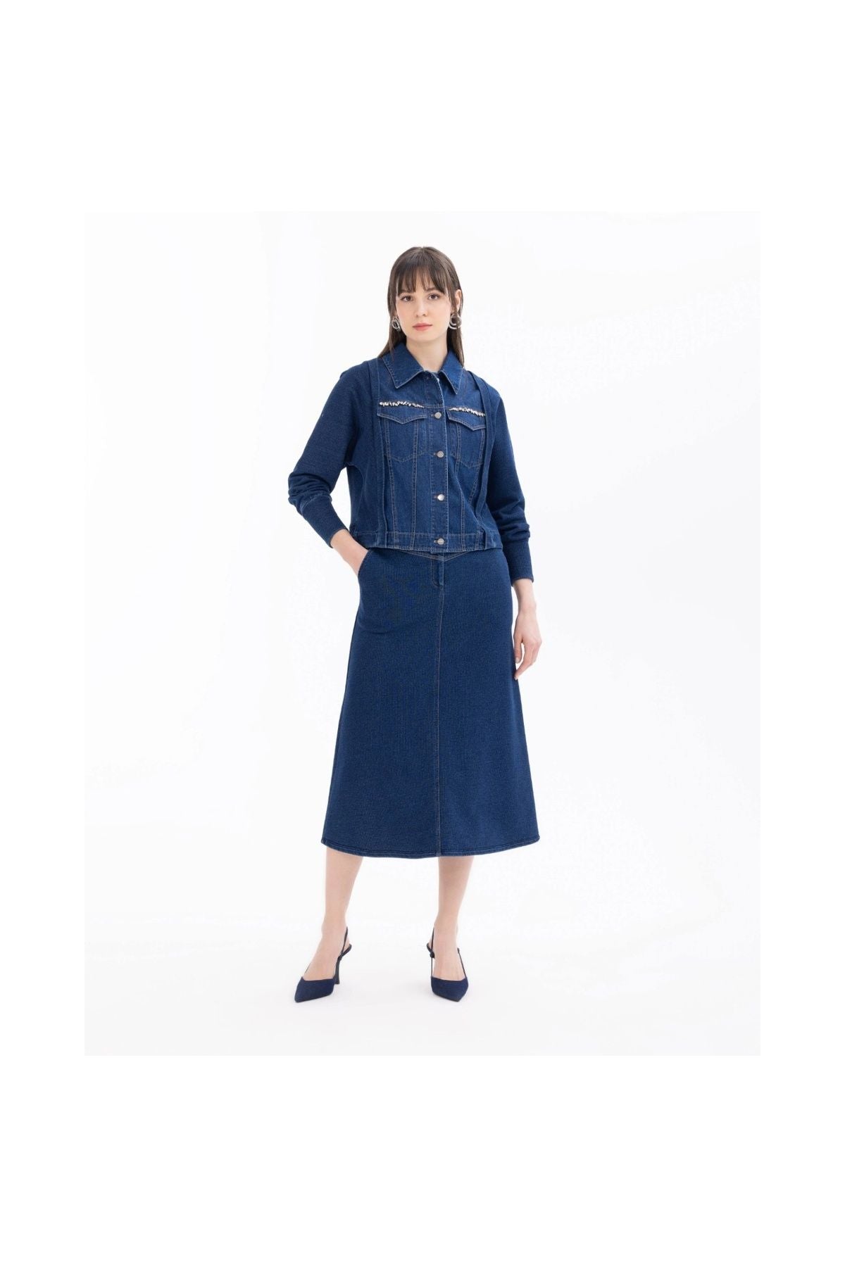 Seçil Minimalist Midi Denim Etek - Günlük & Şık Kombinler