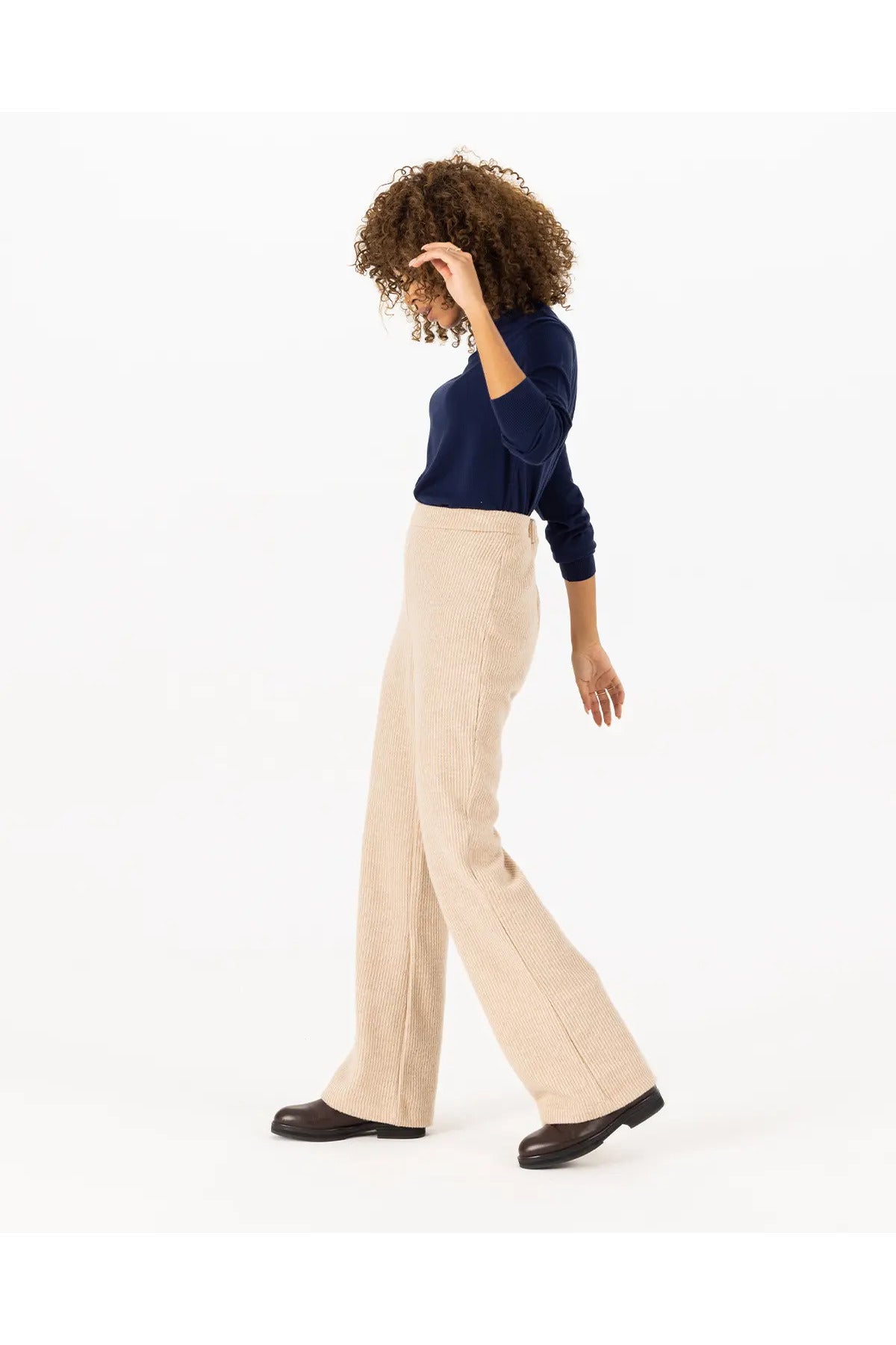 Seçil Minimalist Midi Kırışık Pantolon - Rahat Kesim Secondary image