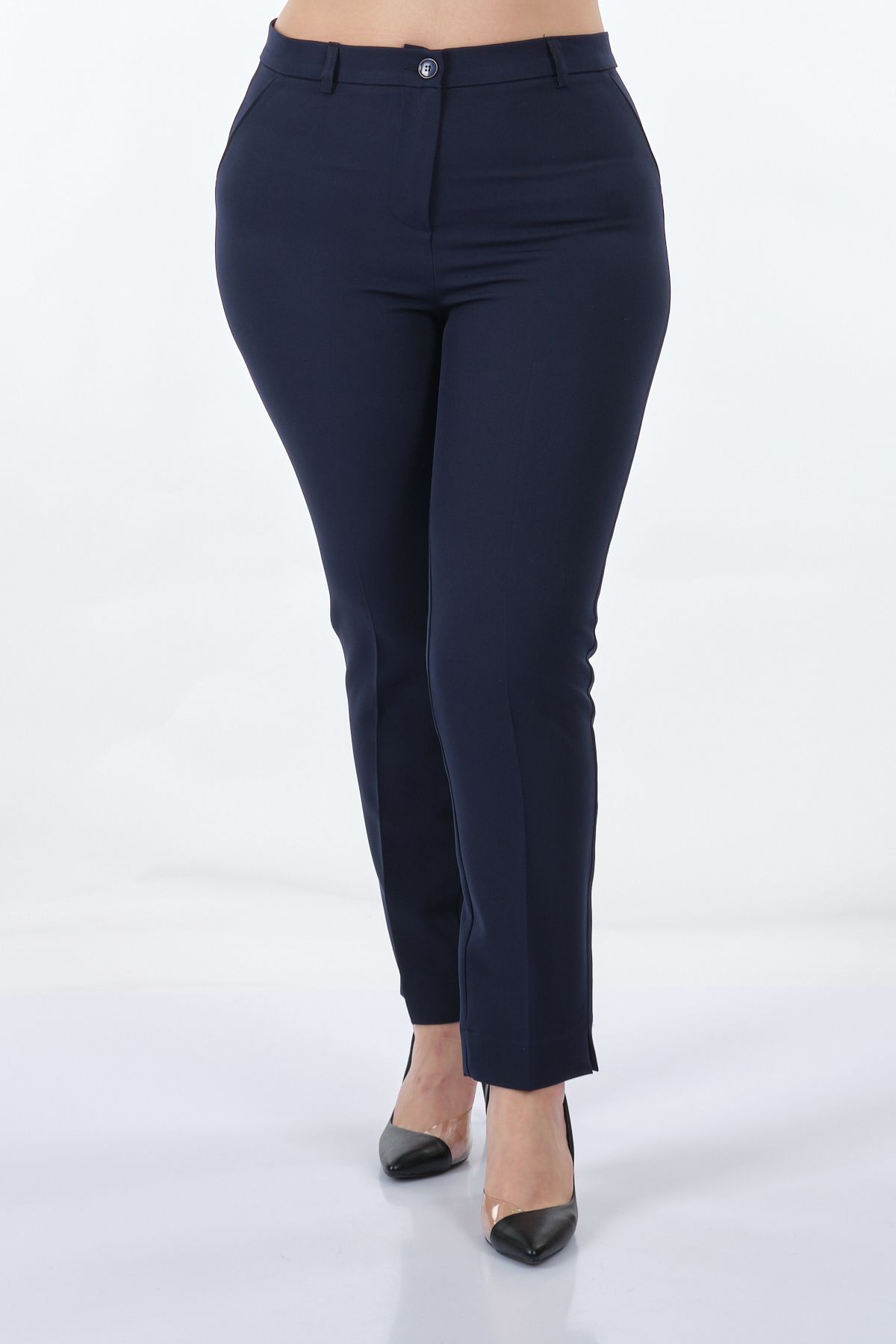 Seleste Kadın Slim Fit Pantolon - Minimalist Günlük Şık Secondary image