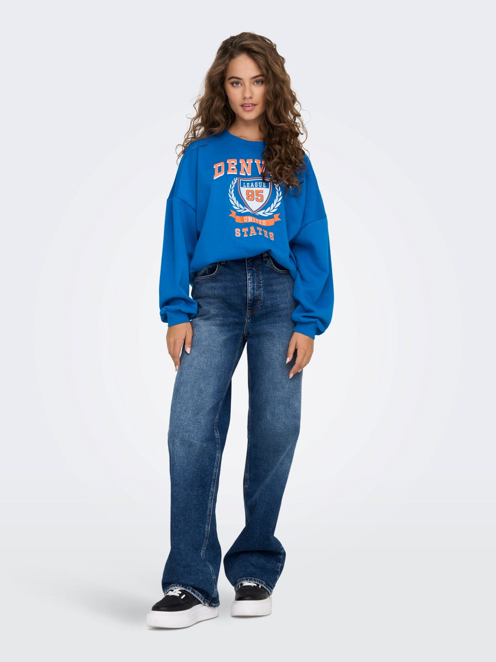 Only Oversize Crop Sweatshirt - Rahat ve Şık Günlük Stil