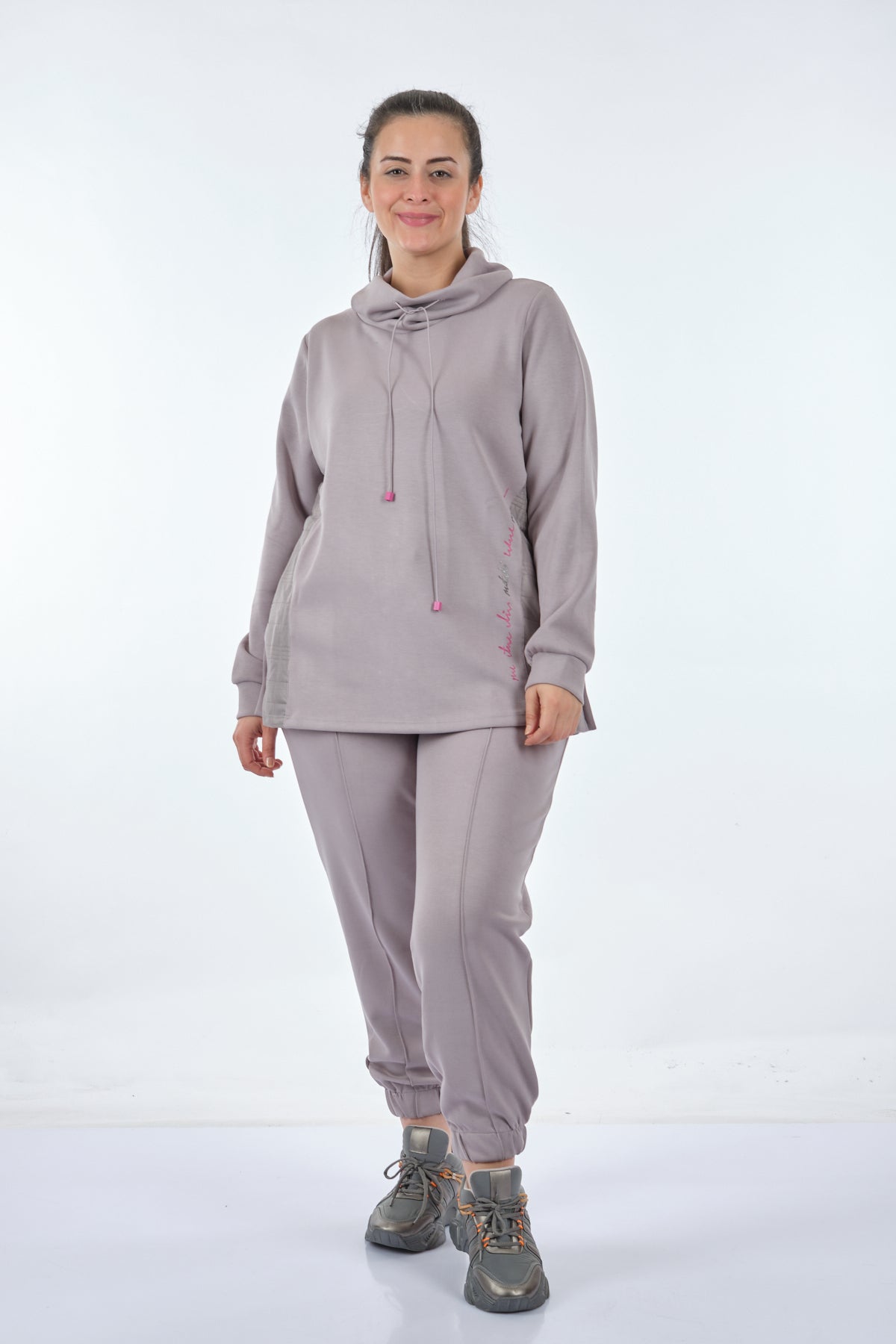 Vedi-bb Kadın Oversize Kapüşonlu Sweatshirt - Rahat ve Şık Günlük Stil