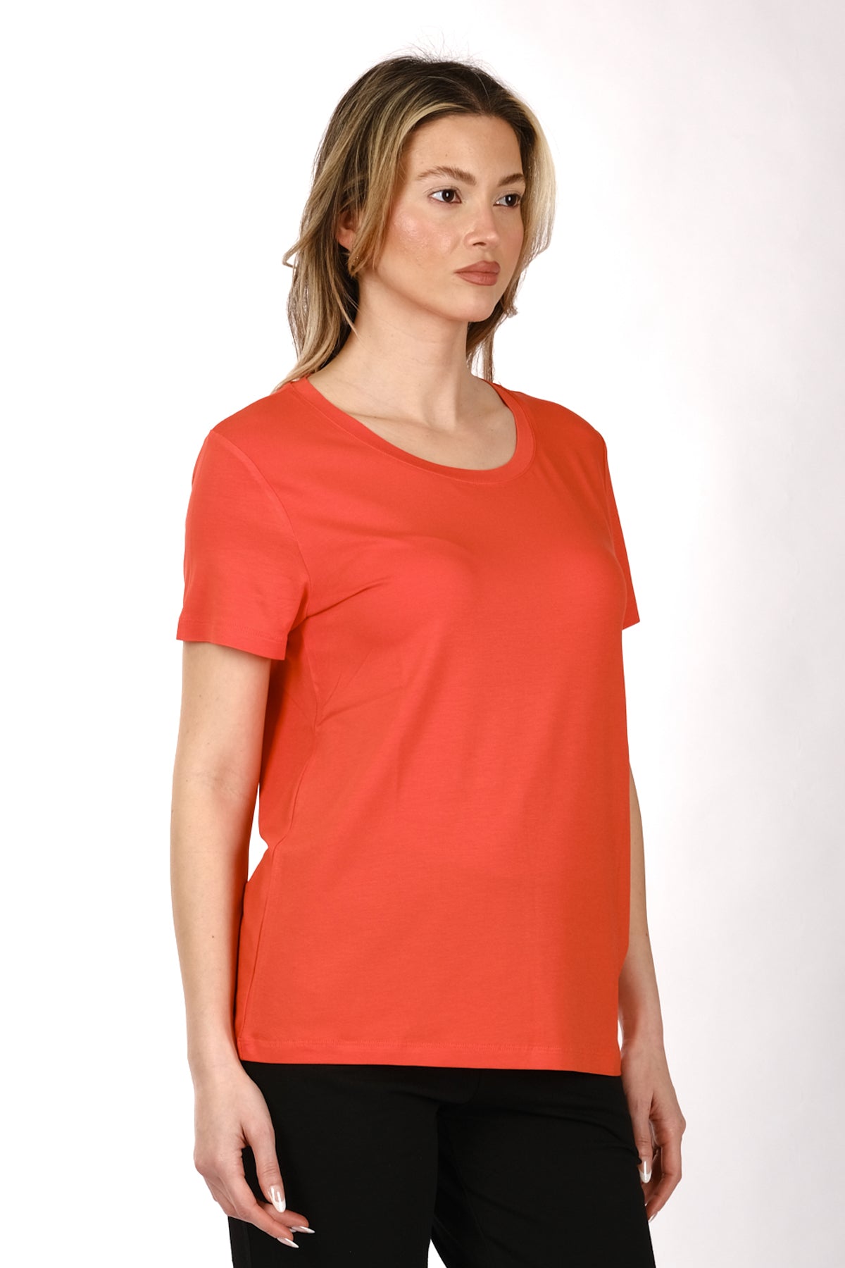 Daido Kadın Oversize T-Shirt - Kısa Kol Yuvarlak Yaka Minimalist Günlük