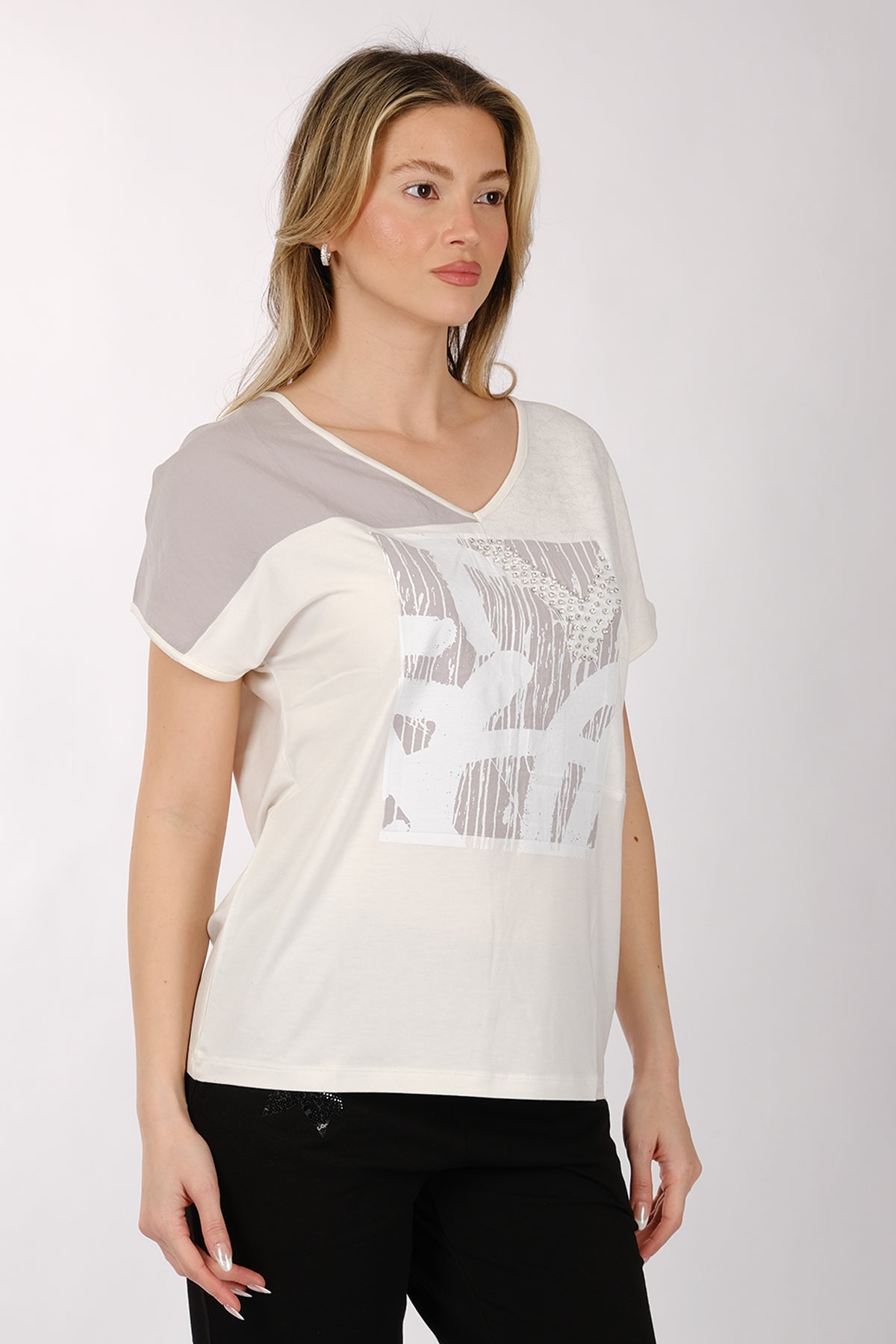 Daıdo Kadın V Yaka Kısa Kol Minimalist T-Shirt - Günlük Kullanım