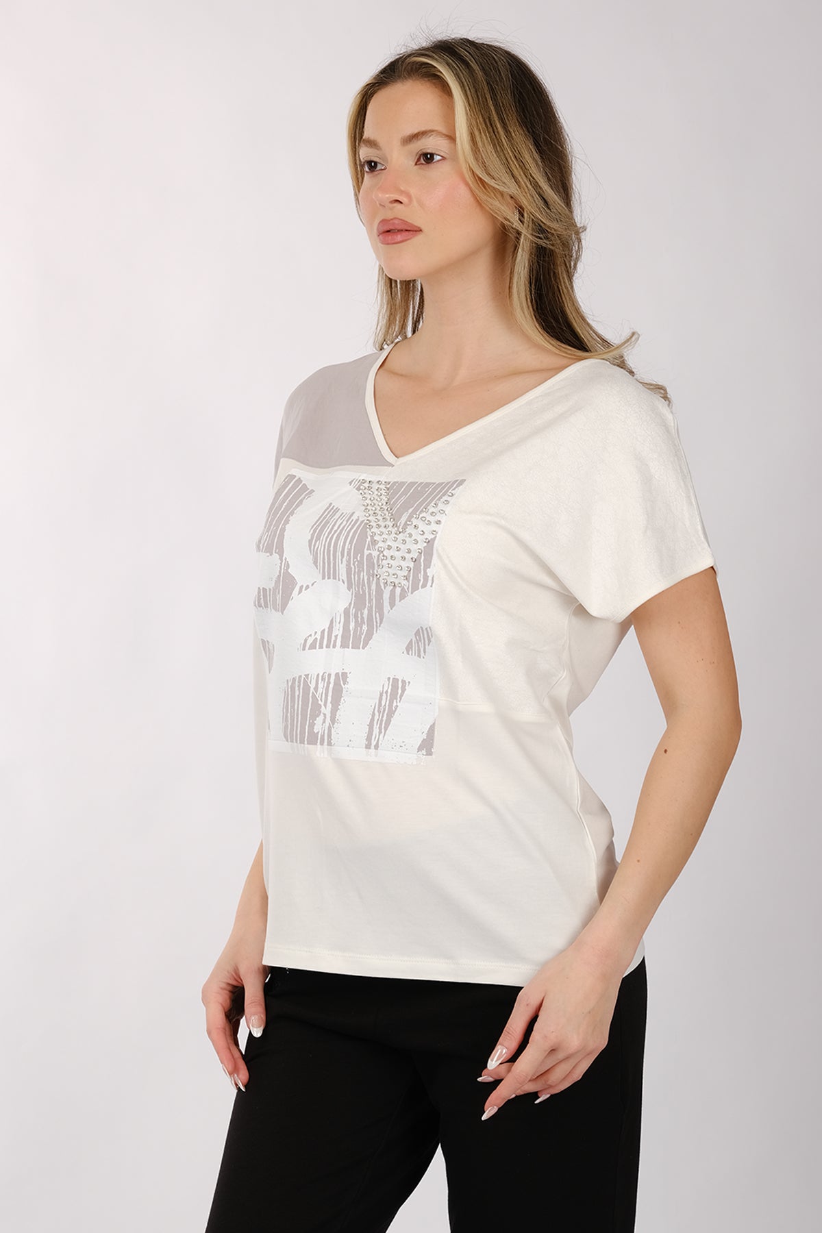 Daıdo Kadın V Yaka Kısa Kol Minimalist T-Shirt - Günlük Kullanım