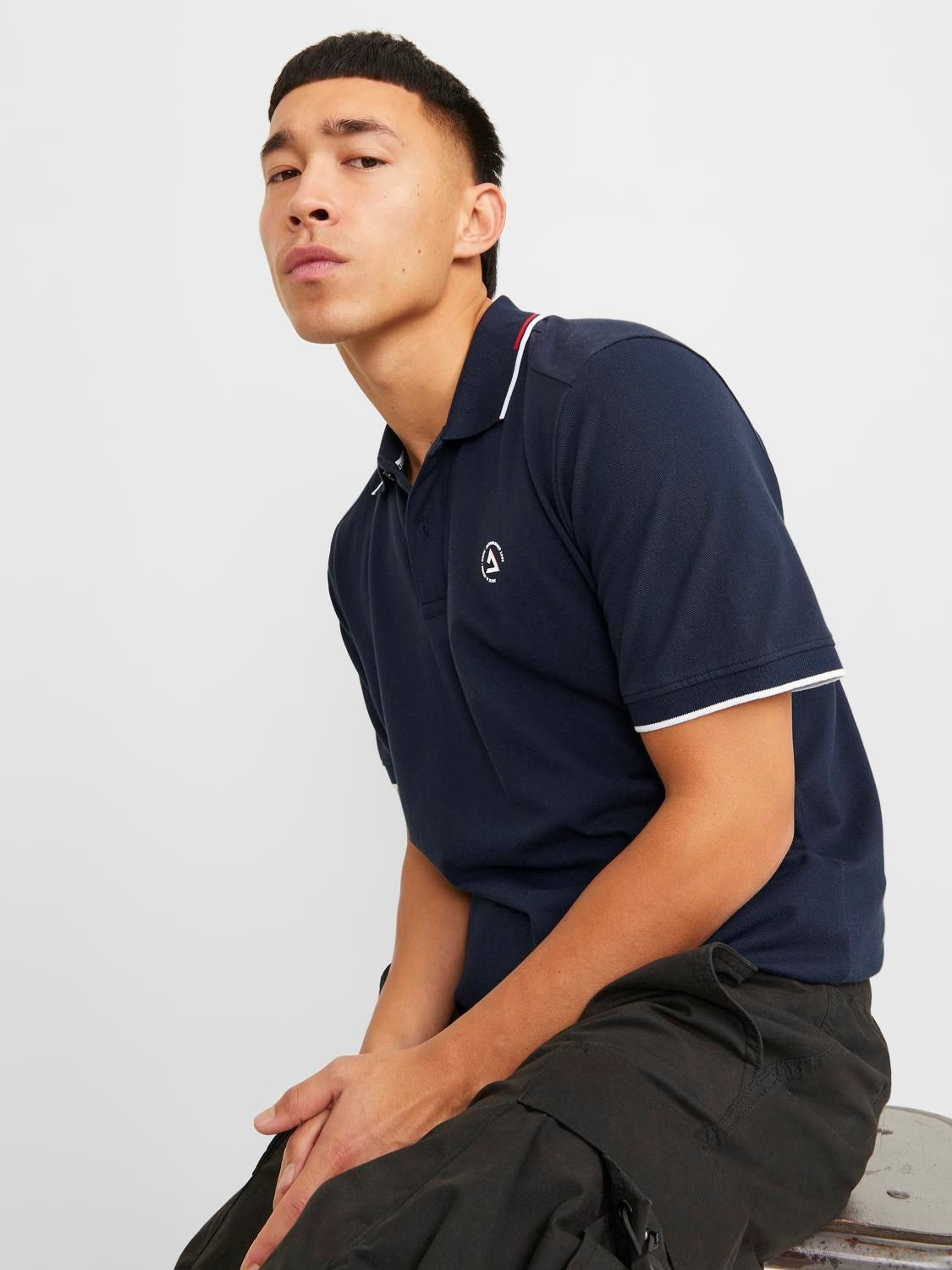 Jack&Jones Minimalist Polo Yaka Kısa Kol Erkek Tişört - Günlük Stil