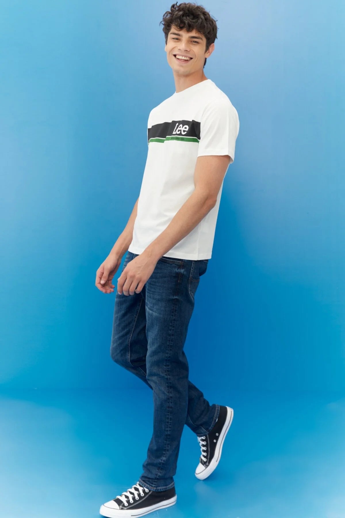 Lee Erkek Minimalist T-Shirt - Regular Fit Kısa Kol - Günlük Stil