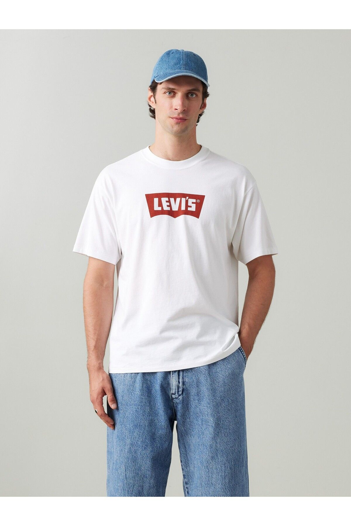 Levi's Oversize Kısa Kol Yuvarlak Yaka Minimalist Erkek T-Shirt - Günlük Stil