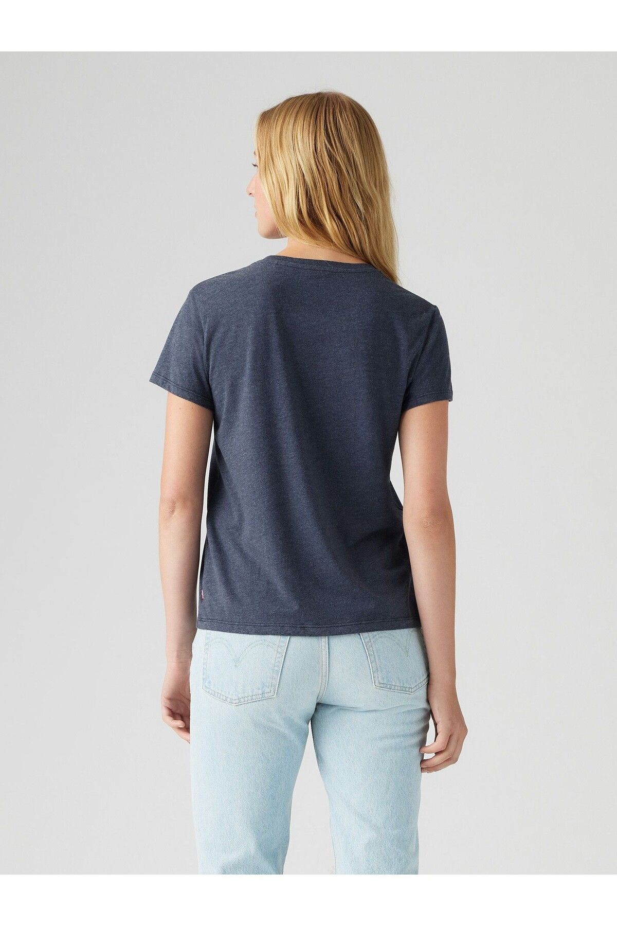 Levis Kadın T-Shirt 25Y17369-3016 Secondary image