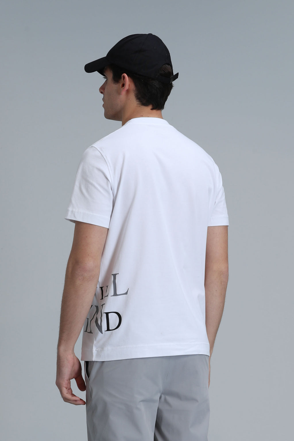 Lufian Oversize Kısa Kol Yuvarlak Yaka Erkek T-Shirt - Minimalist Stil