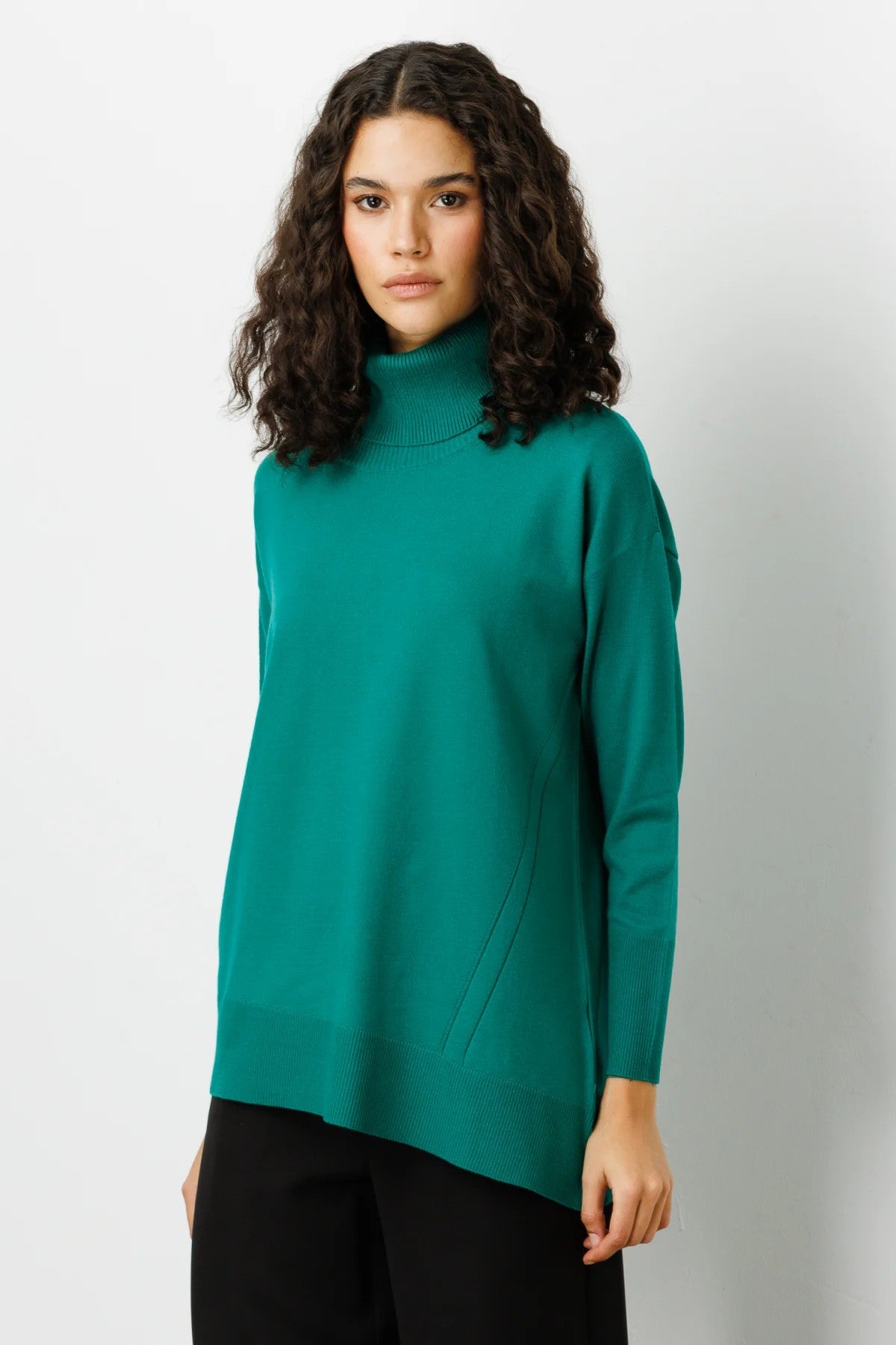 On Oversize Boğazlı Triko Kazak - Minimalist Kadın
