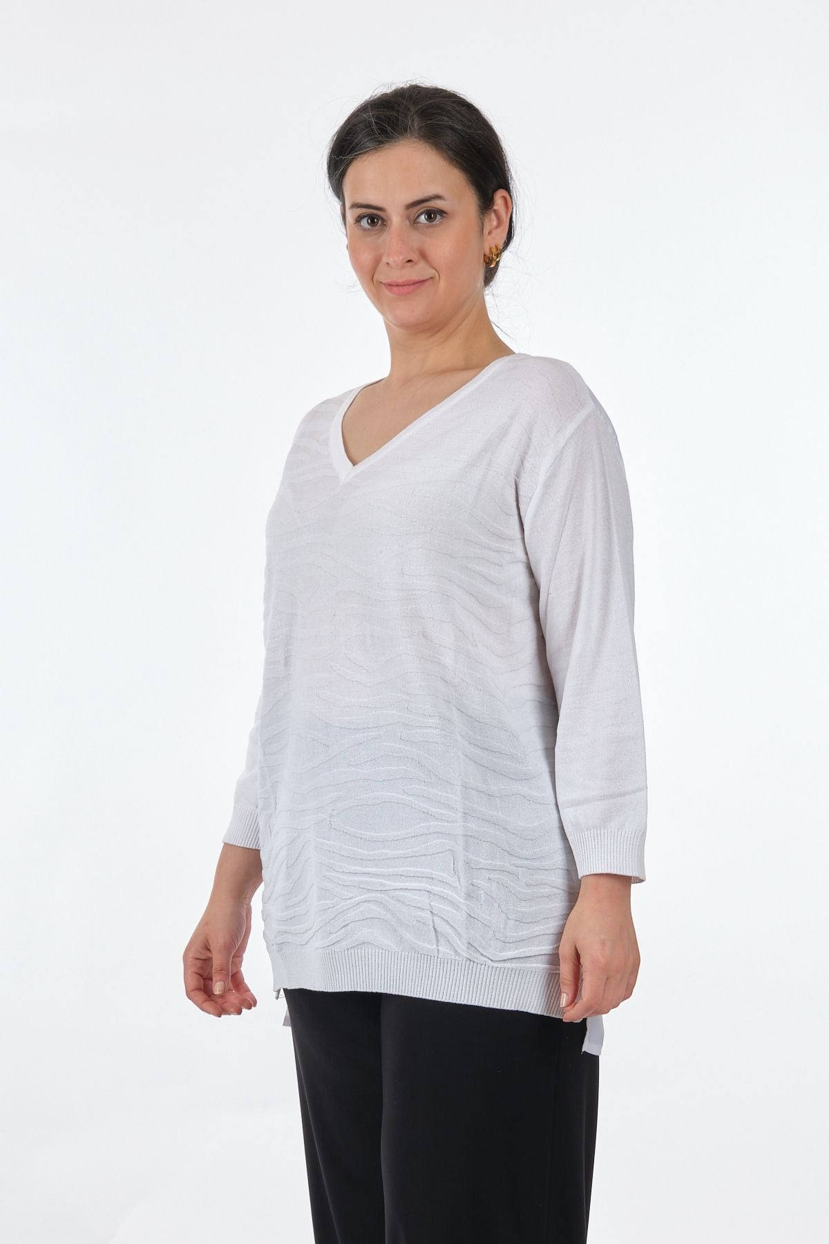 Twomail V Yaka Oversize Minimalist Kadın Bluz - 3/4 Kol - Günlük Secondary image