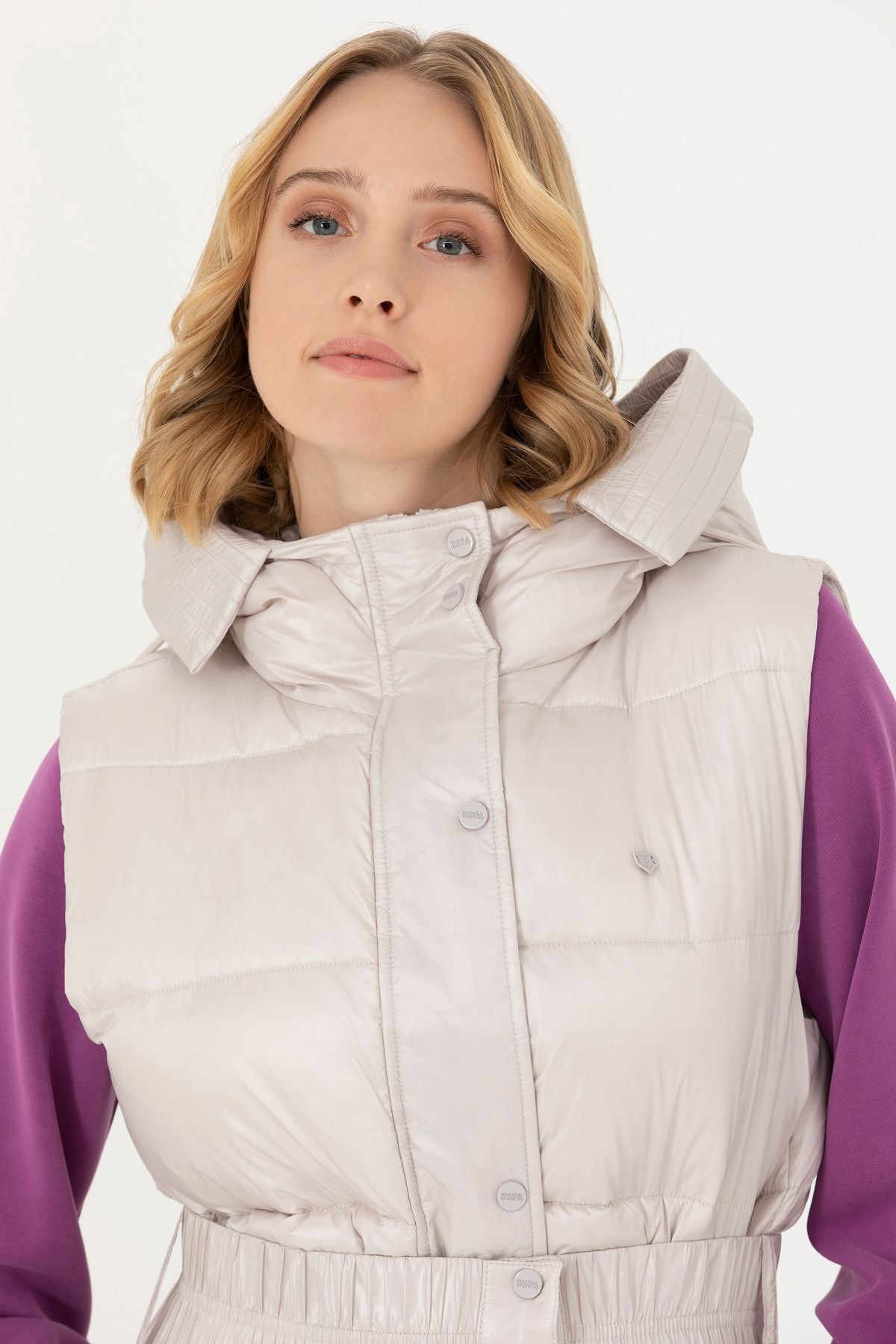 U.S. Polo Assn. Kapüşonlu Oversize Midi Kadın Yelek - Kışlık Secondary image