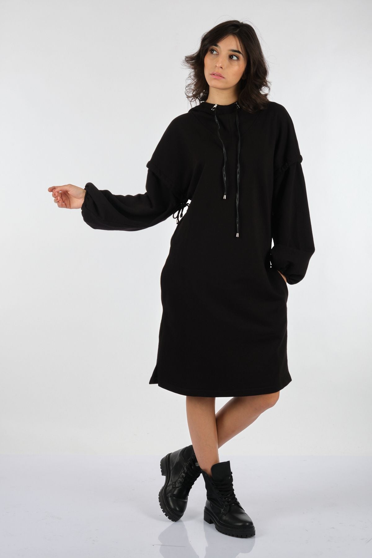 Unique Mode Oversize Kapüşonlu Balon Kol Midi Elbise - Günlük Şıklık Secondary image
