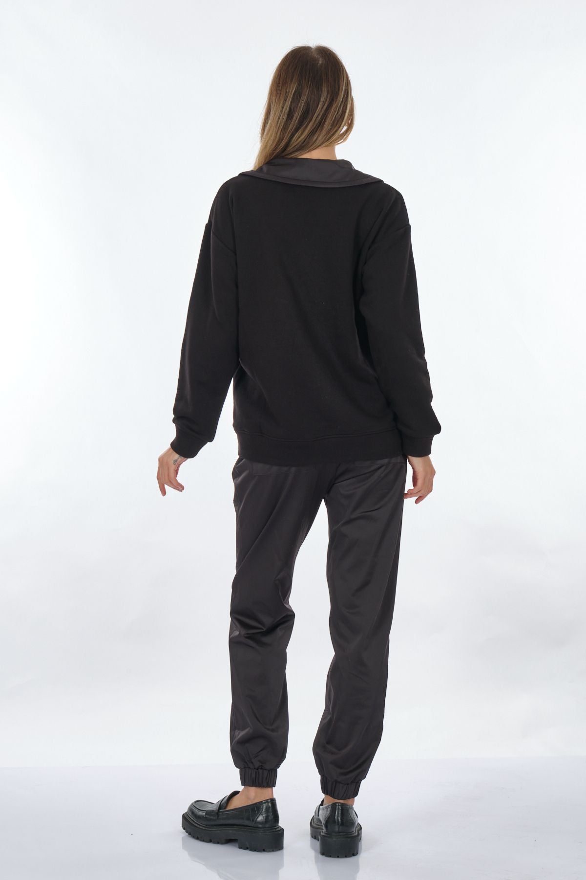 Unique Mode Oversize Polo Yaka Kadın Sweatshirt - Minimalist Günlük Stil