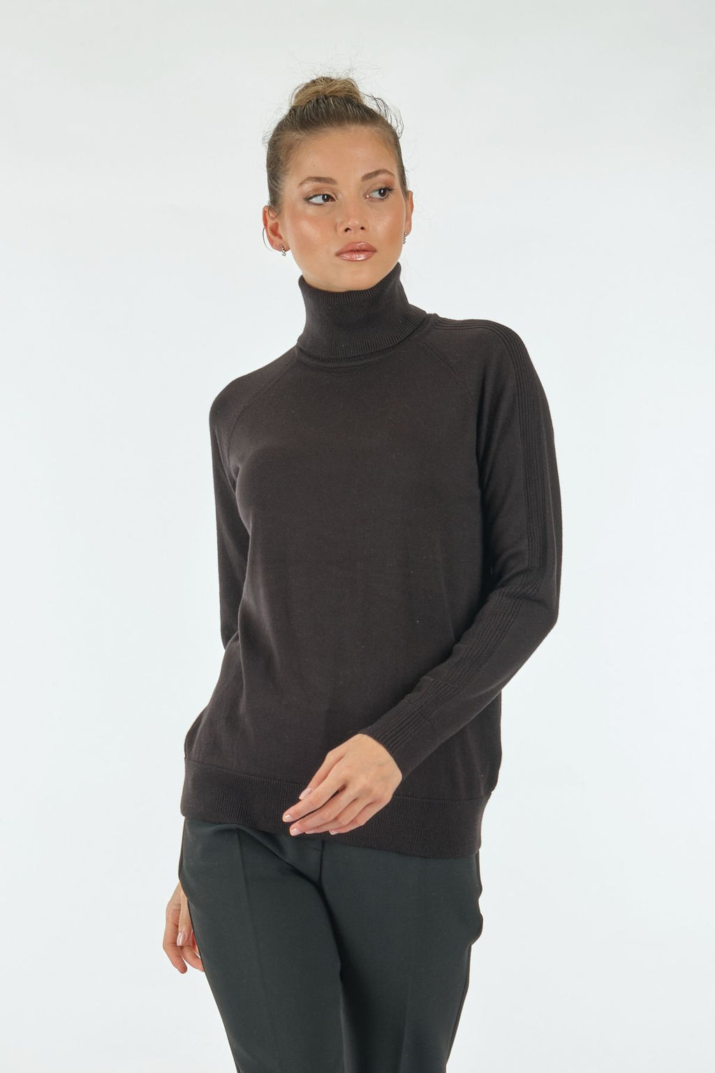 Unique Mode Minimalist Boğazlı Uzun Kol Oversize Kadın Triko