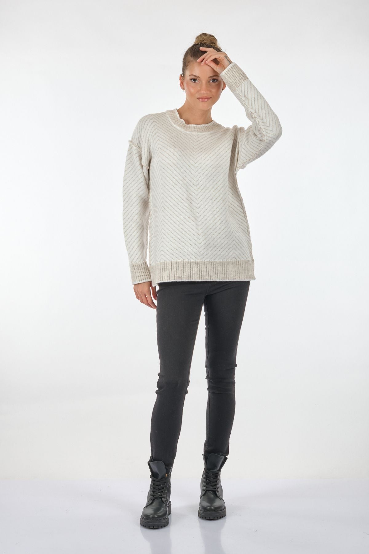 Unique Mode Oversize Kadın Triko - Günlük Minimalist Stil - Uzun Kol Secondary image