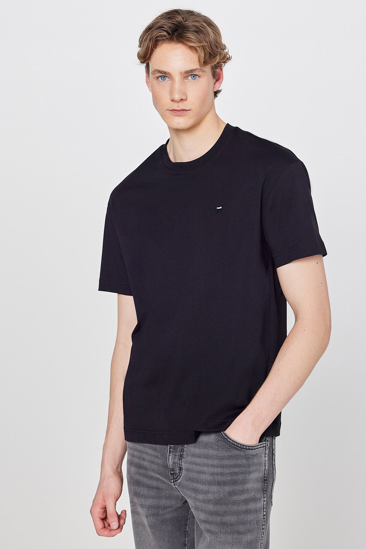 Wrangler Erkek Kısa Kol Regular Fit T-Shirt - Günlük Stil Main image