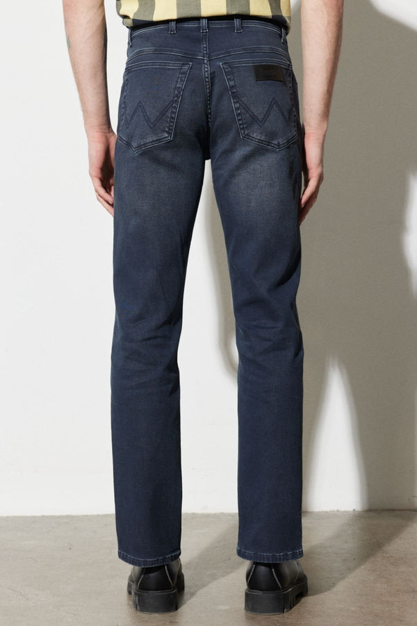 Wrangler Erkek Regular Fit Jean - Klasik ve Şık Günlük Stil