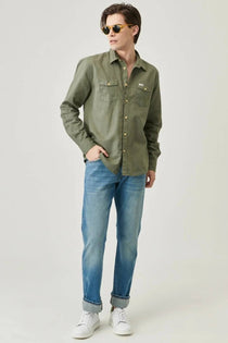 Wrangler Erkek Slim Fit Dar Paça Kot Pantolon Denim Kumaş