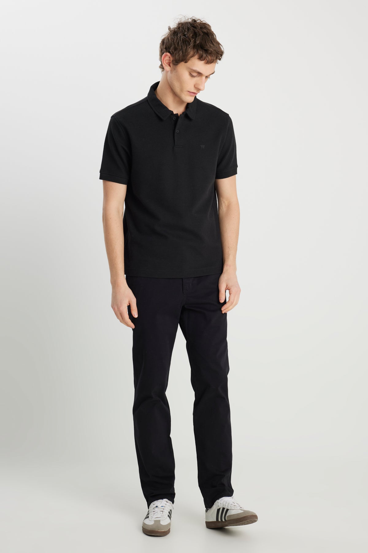 Wrangler Erkek Minimalist Polo Yaka Kısa Kol T-Shirt - Günlük Stil Secondary image