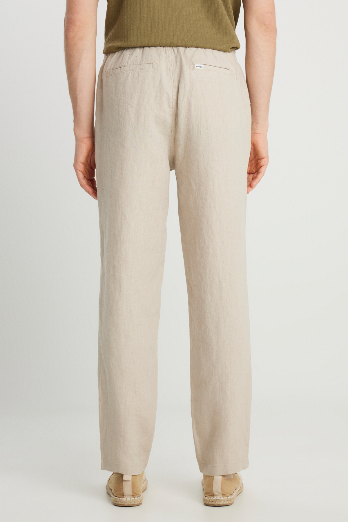 Wrangler Erkek Regular Fit Düz Paça Pantolon W2510479614