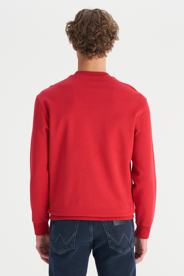 Wrangler Erkek Regular Fit Normal Kesim Bisiklet Yaka Logo Detaylı Sweatshirt