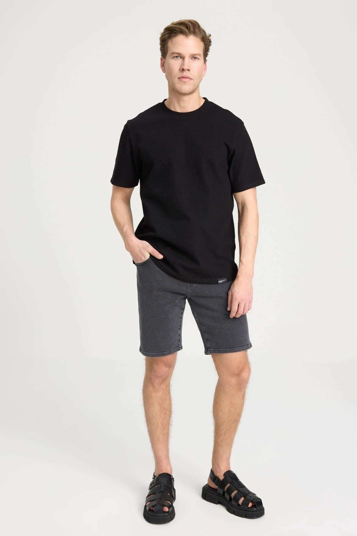 Wrangler Erkek T-Shirt W241404001 Secondary image