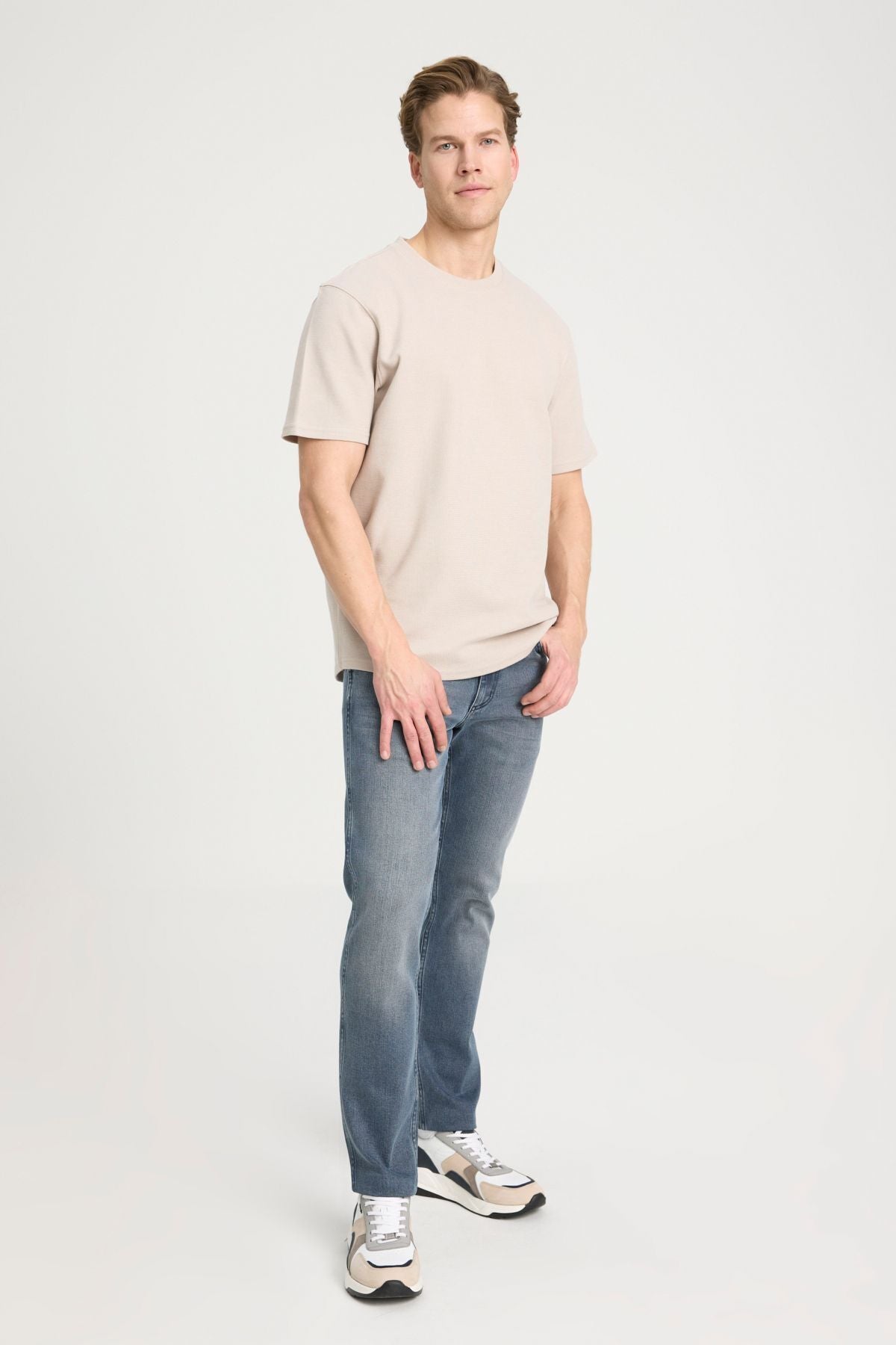 Wrangler Erkek T-Shirt W241404614 Main image