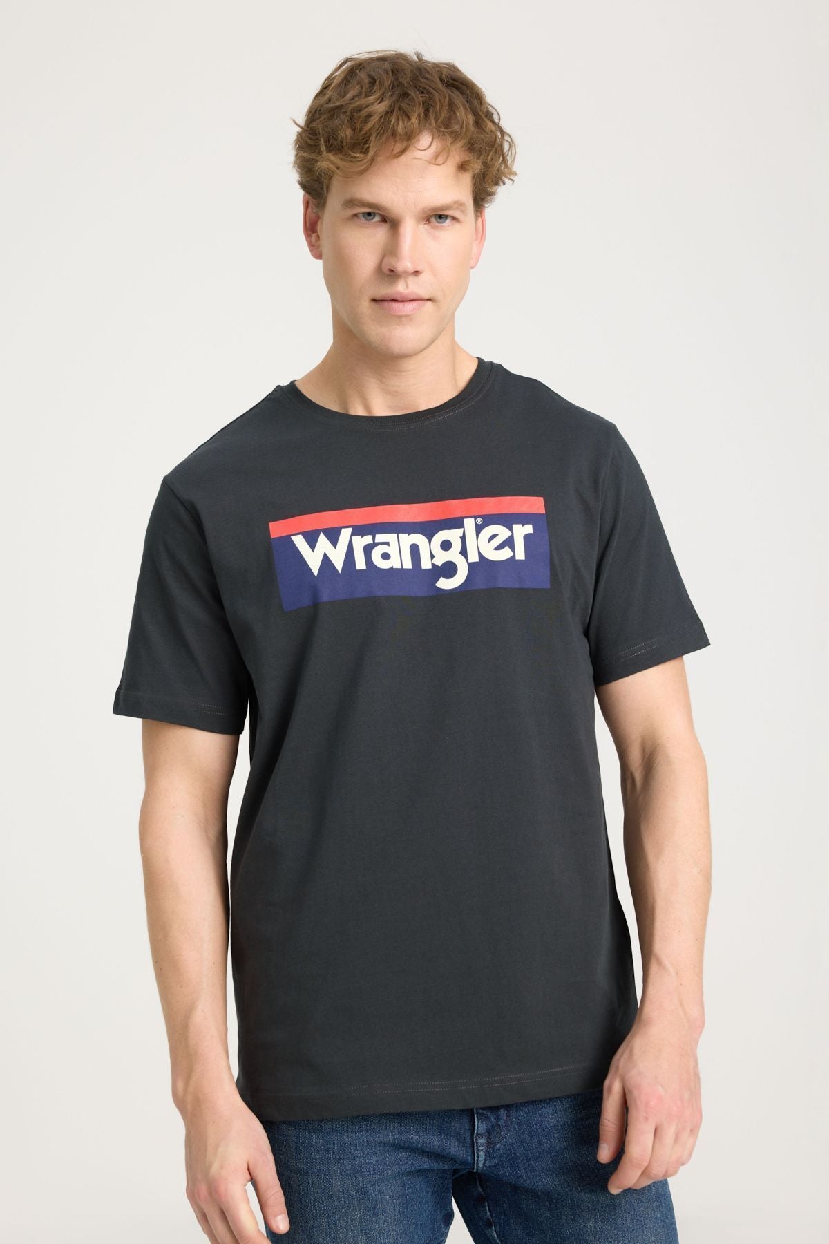 Wrangler Oversize Erkek T-Shirt - Kısa Kol - Minimalist Tarz