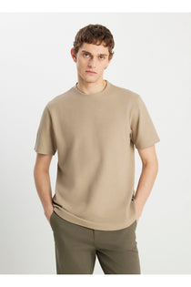 Wrangler Oversize Erkek T-Shirt - Minimalist Stil - Kısa Kol - Günlük