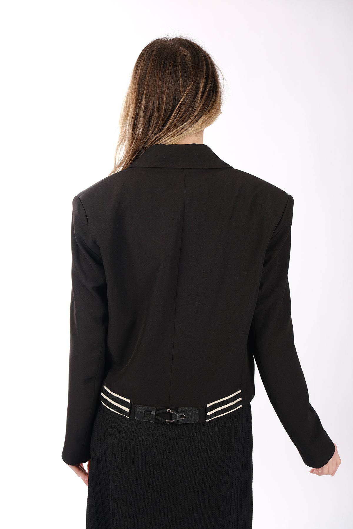 Ysatis Minimalist Crop Blazer Ceket - Uzun Kol - Günlük & Şık Secondary image