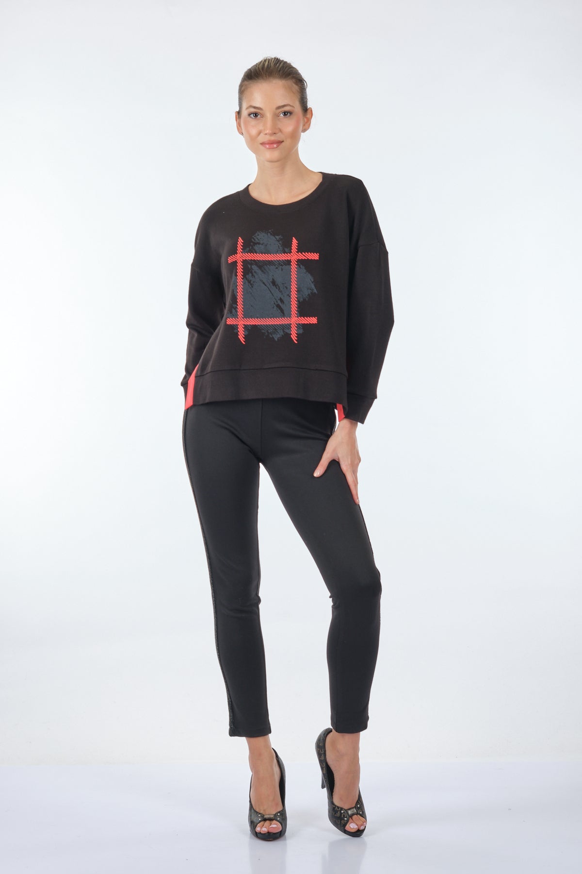 Ysatis Oversize Crop Uzun Kollu Kadın Triko - Minimalist Günlük Stil Secondary image