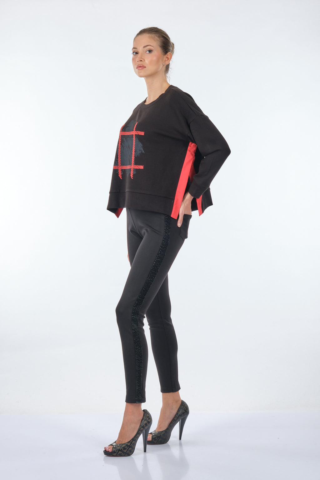 Ysatis Oversize Crop Uzun Kollu Kadın Triko - Minimalist Günlük Stil